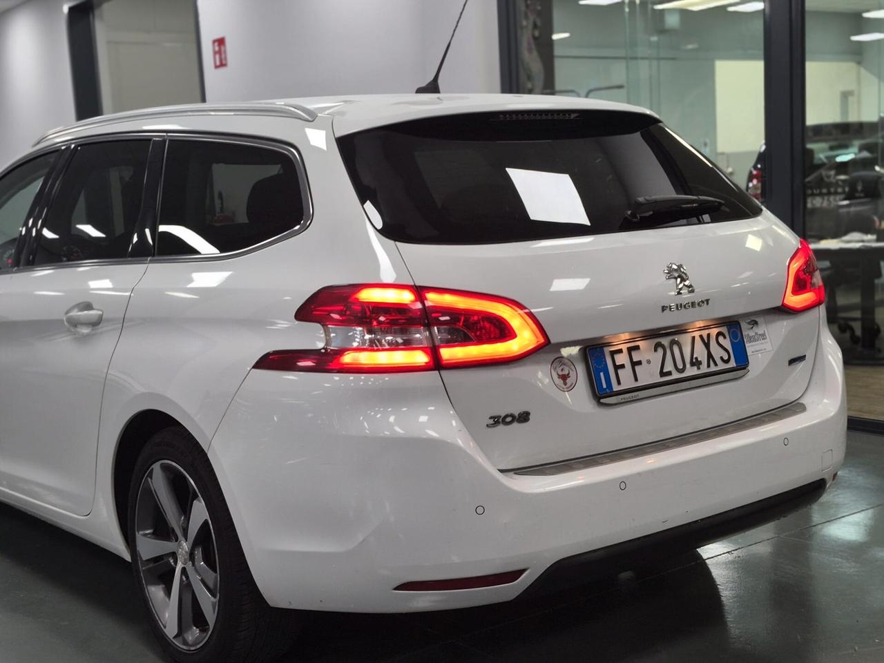 Peugeot 308 BlueHDi 120 S&S SW GT Line