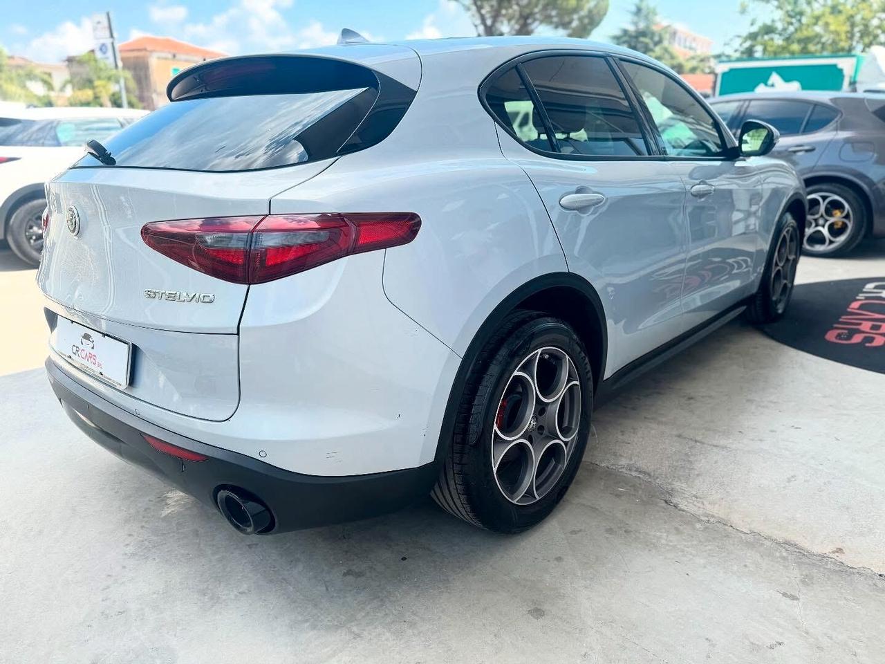 Alfa Romeo Stelvio 2.2 Turbodiesel 190 CV AT8 Q4 Sprint
