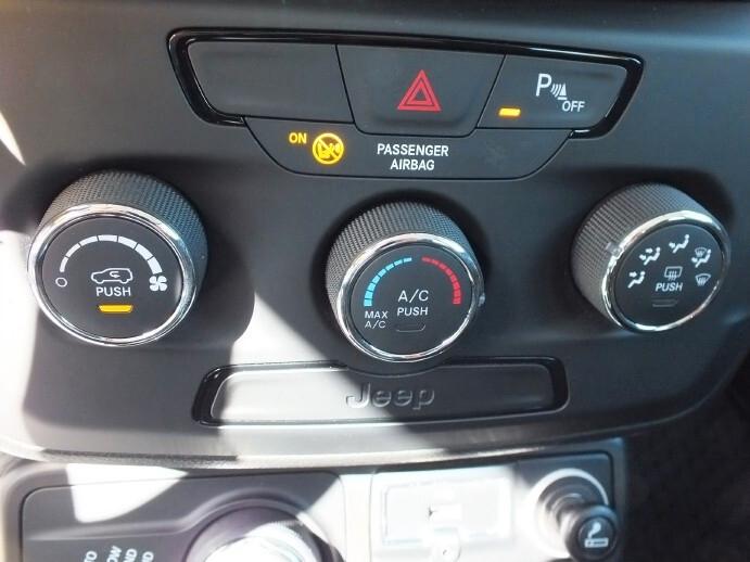 Jeep Renegade 2.0 Mjt 140CV 4WD*SOLO 60.000 KM*UNIPRO*