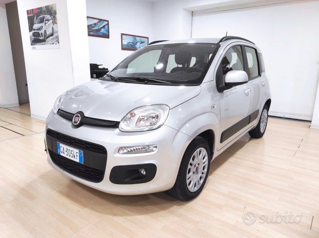 FIAT Panda Lounge 5 posti 1.2