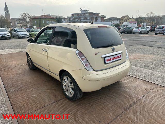 LANCIA Ypsilon 1.2 Argento GPL!!!!