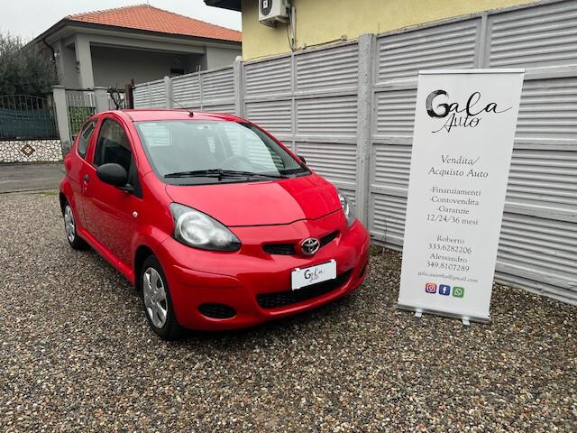 Toyota Aygo 1.0 12V VVT-i 3 porte Now Connect