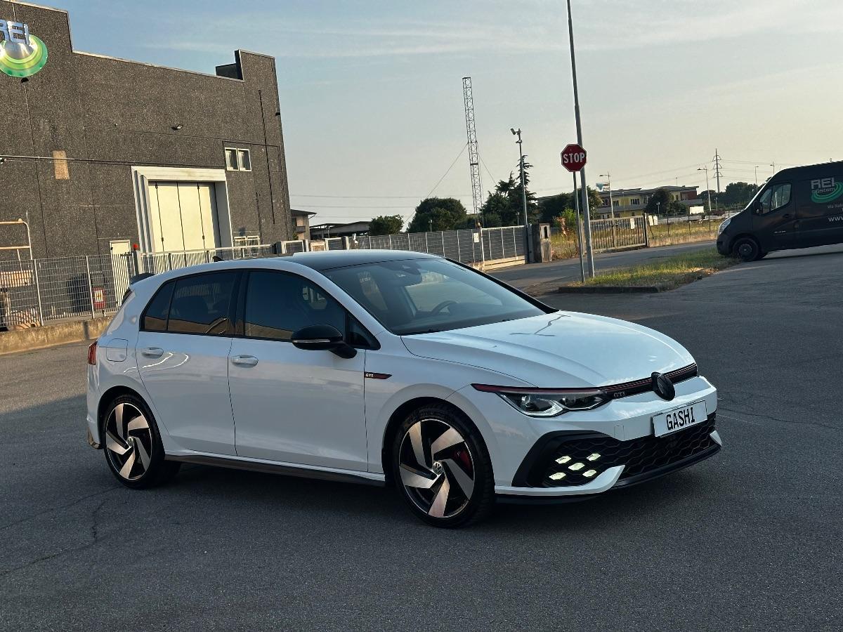 VOLKSWAGEN - Golf - 2.0 TSI GTI DSG SPORT