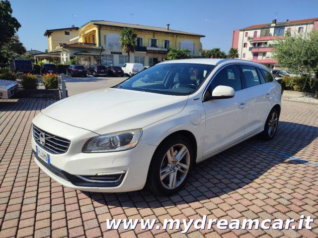 VOLVO V60 D6 AWD Geartronic Plug-In Hybrid