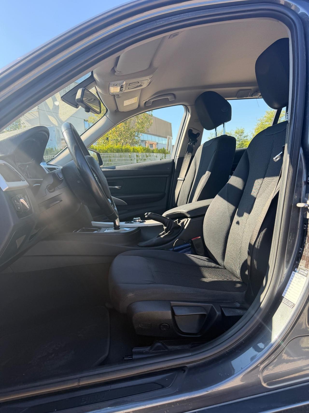 Bmw 118 118d 5p. Business