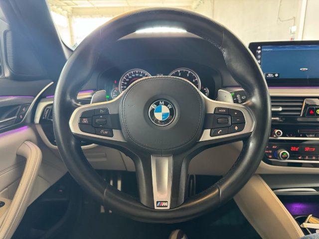 BMW 520 d xDrive Touring Msport //PELLE//20//LED//