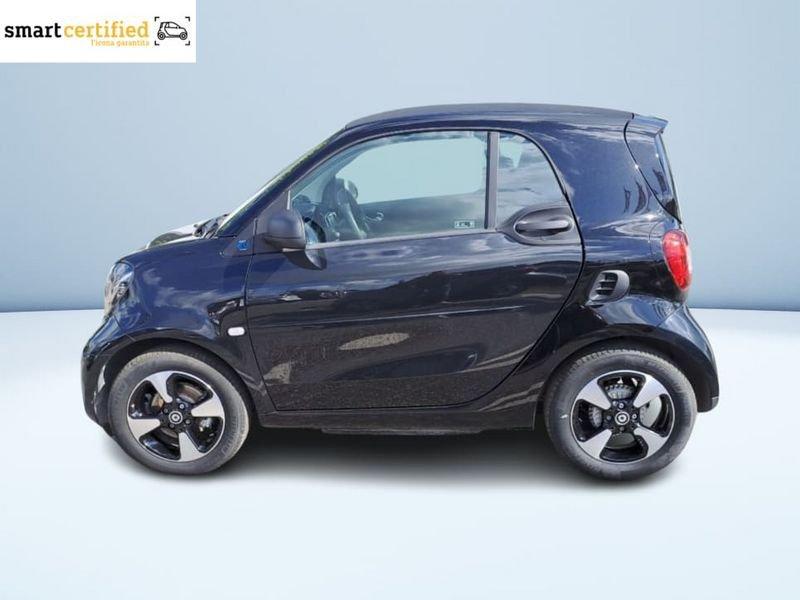 smart fortwo EQ PASSION 4,6KW