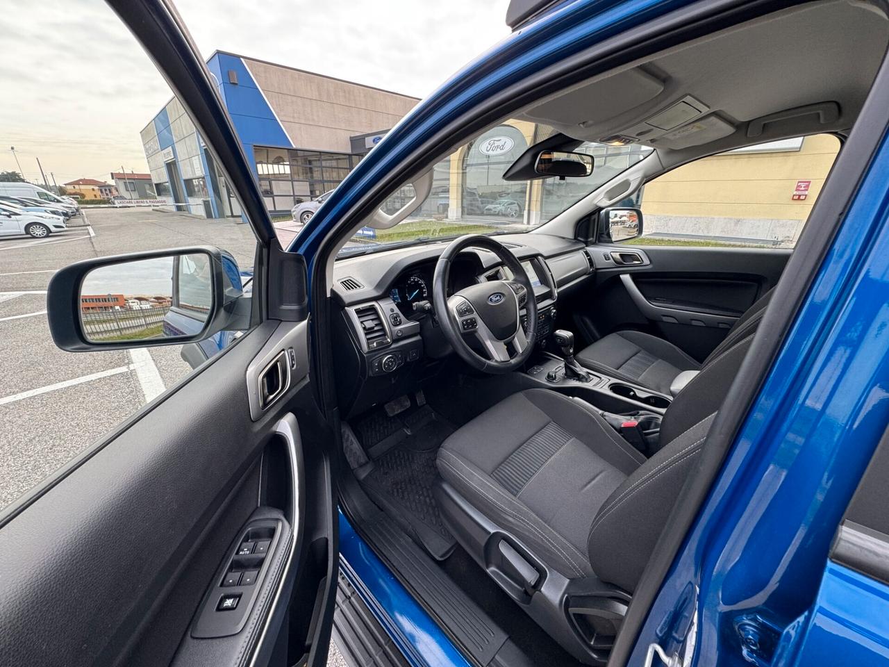 Ford Ranger XLT DoppiaCabina 2.0TDCi 170CV Autom.