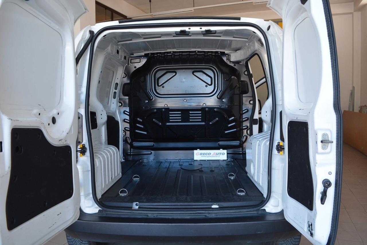 Fiat Fiorino 1.3 MJT 95CV Cargo SX