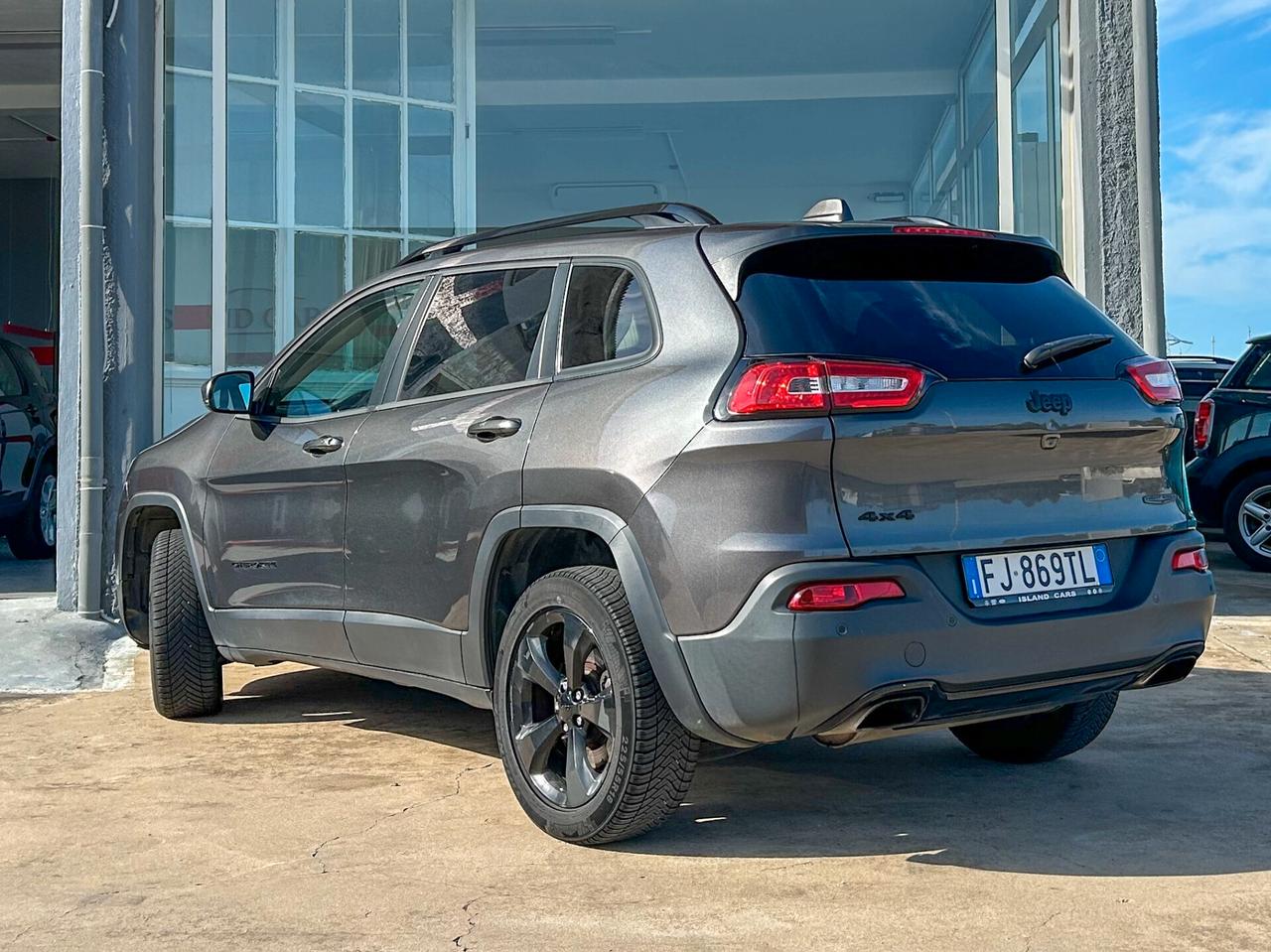 Jeep Cherokee 2.2 Mjt II 4WD Active Drive I Night Eagle