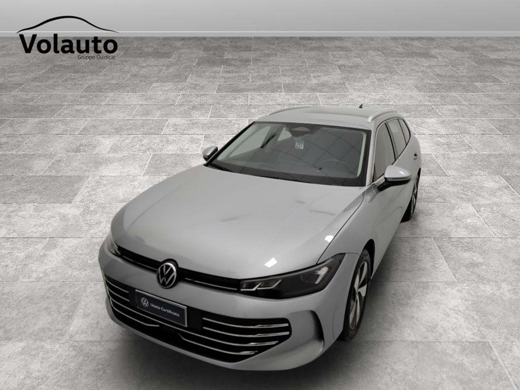 VOLKSWAGEN Passat IX 2024 - Passat 2.0 tdi scr Business 150cv dsg