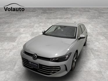 VOLKSWAGEN Passat IX 2024 - Passat 2.0 tdi scr Business 150cv dsg