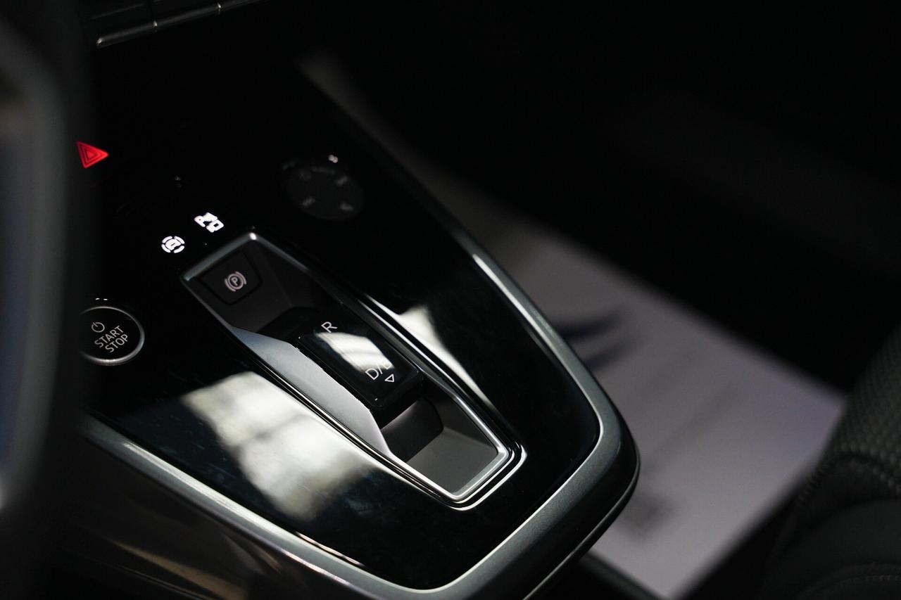 Audi Q4 45 e-tron quattro S line edition