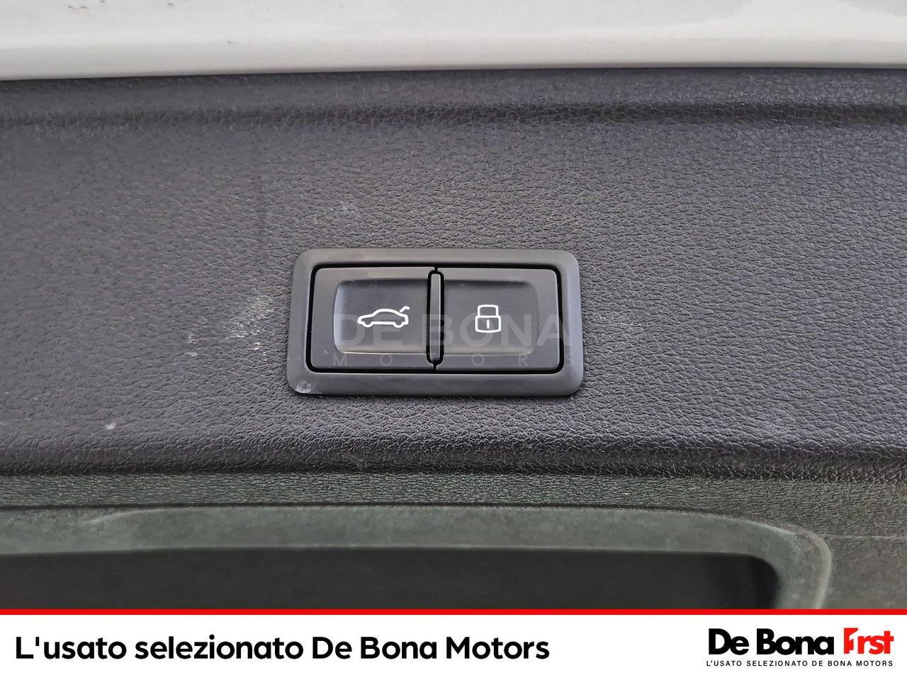 Audi A4 avant 40 2.0 tdi mhev business advanced quattro 204cv s-tronic