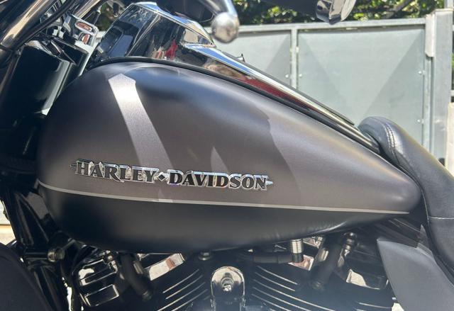 HARLEY-DAVIDSON FLHTK Electra Glide Ultra Limited FLHTKL