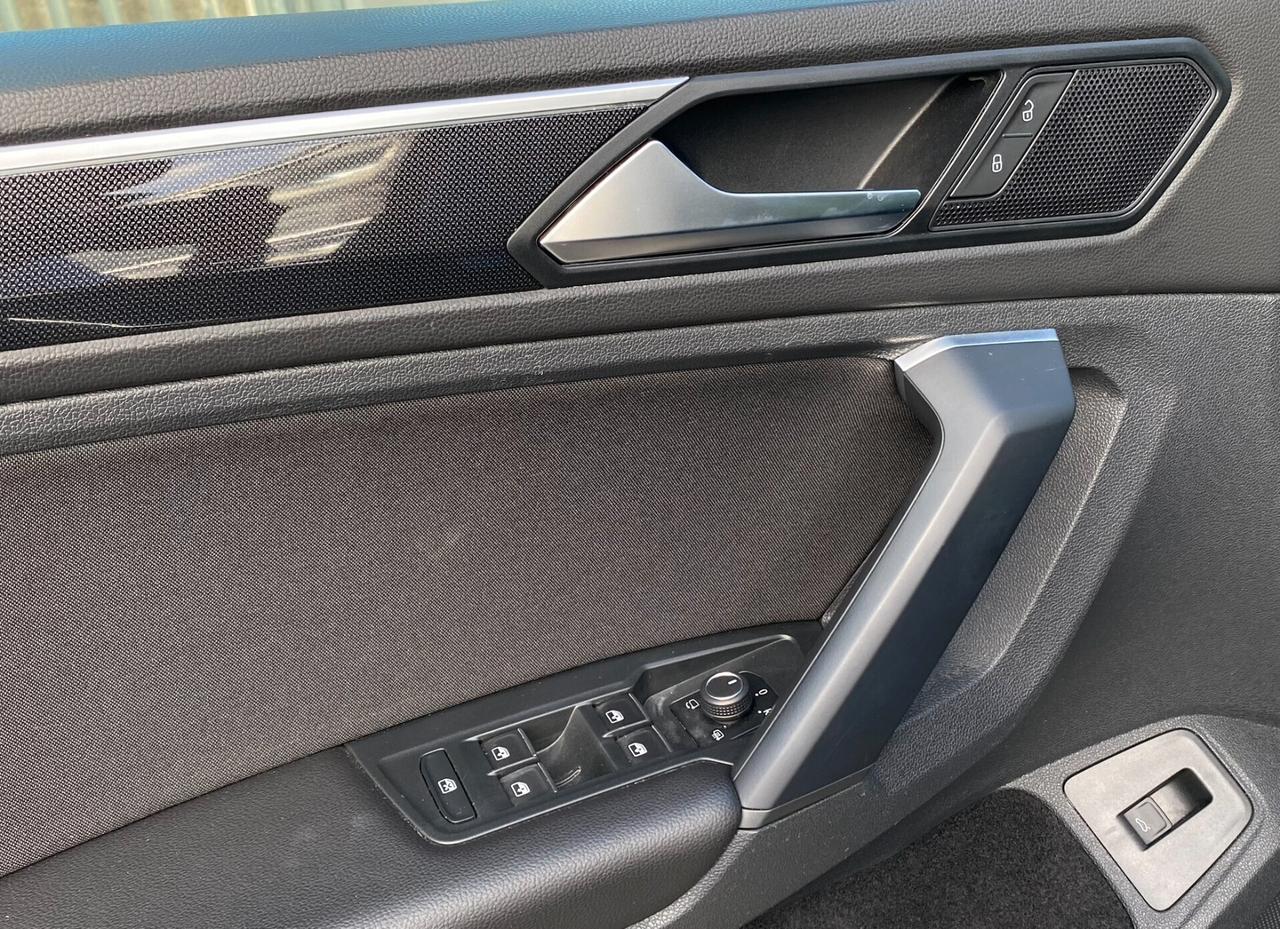 Volkswagen Tiguan Elegance 2.0 TDI 150CV DSG