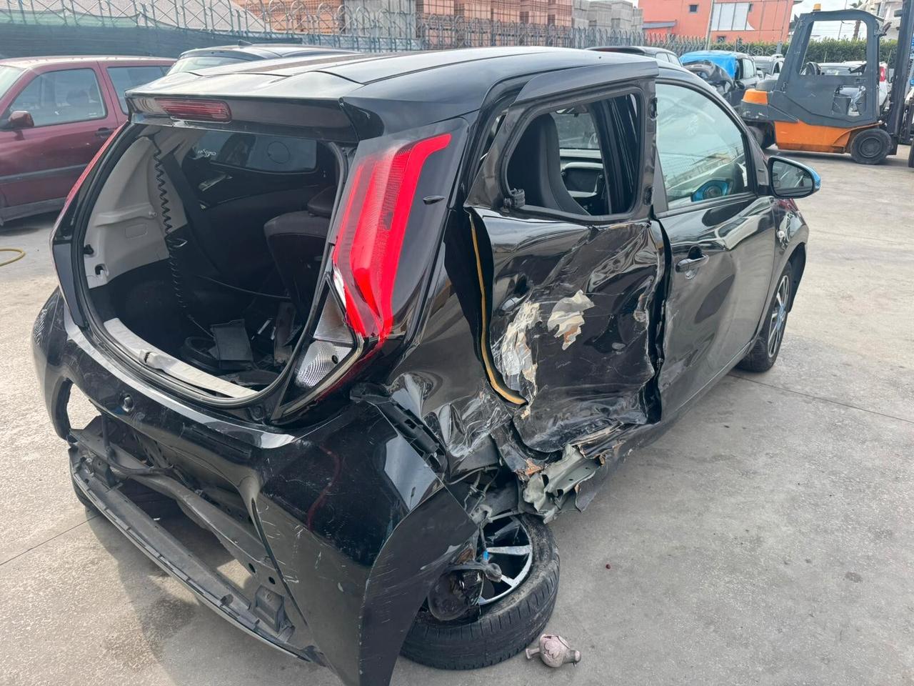 Toyota Aygo 1.0 sinistrato - 2018