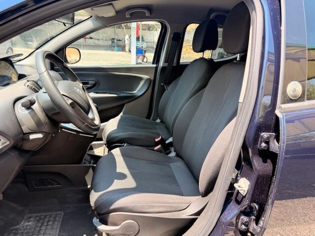 Lancia Ypsilon 1.2 69 CV 5 porte GPL Ecochic Gold