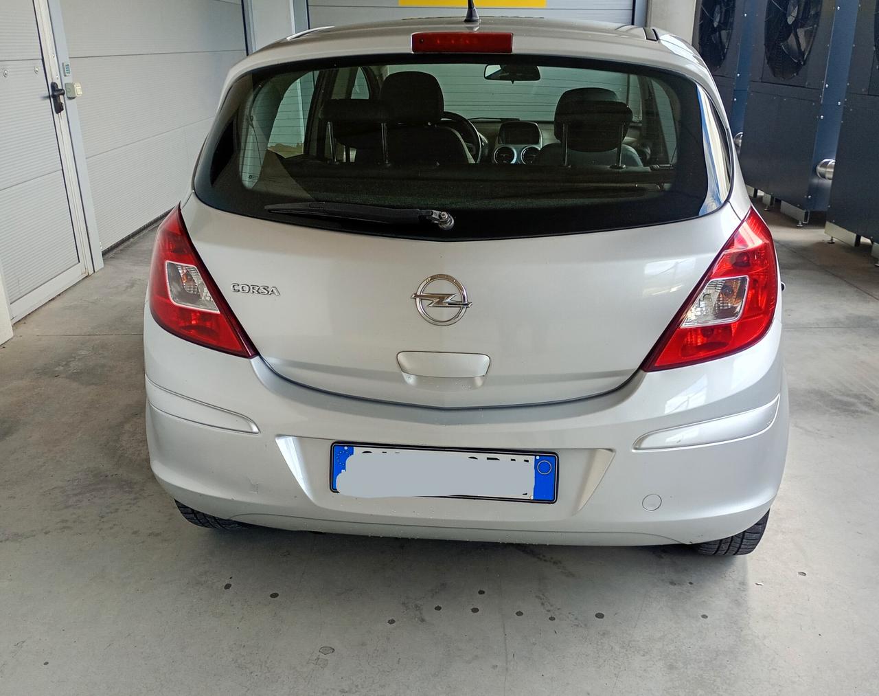 Opel Corsa 1.2 5 porte Elective