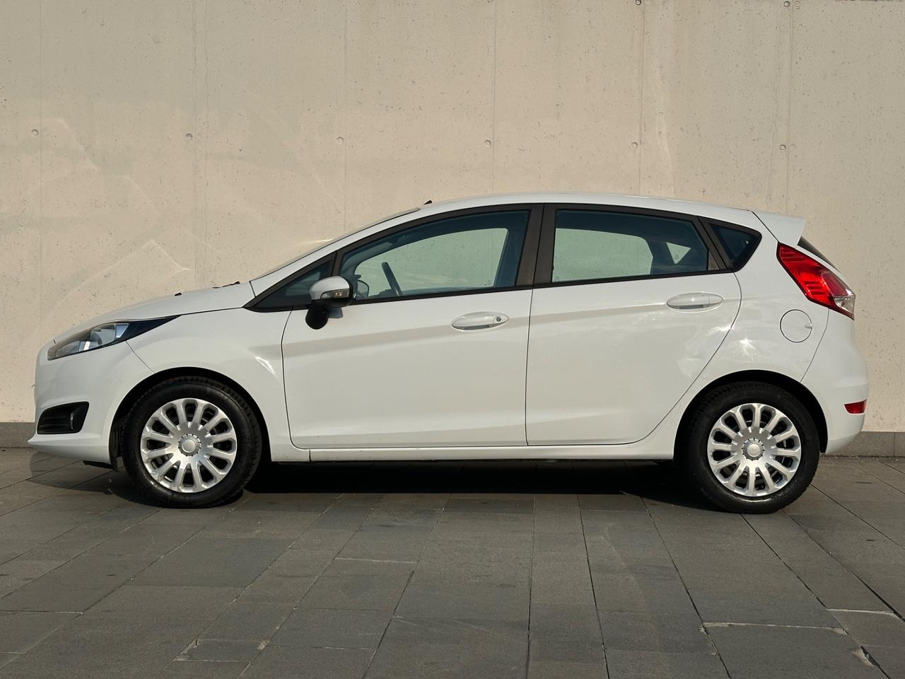 Ford Fiesta 1.4 5 porte GPL unico proprietario
