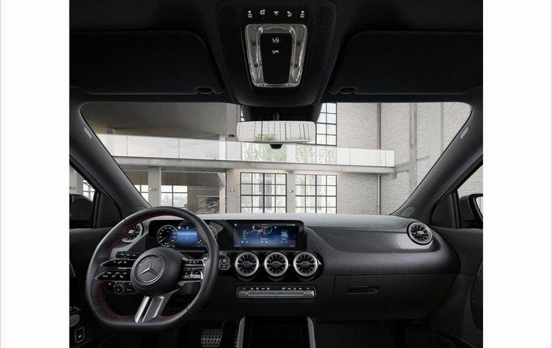 Mercedes-Benz GLA GLA 200 d Automatic AMG Line Advanced Plus Distronic Multibeam Led gancio