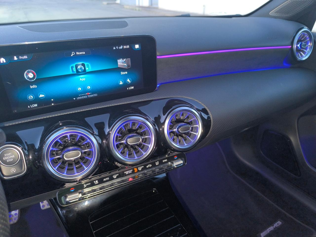 MERCEDES A AMG PREMIUM 118 200 D 116cv AUTOMATIC