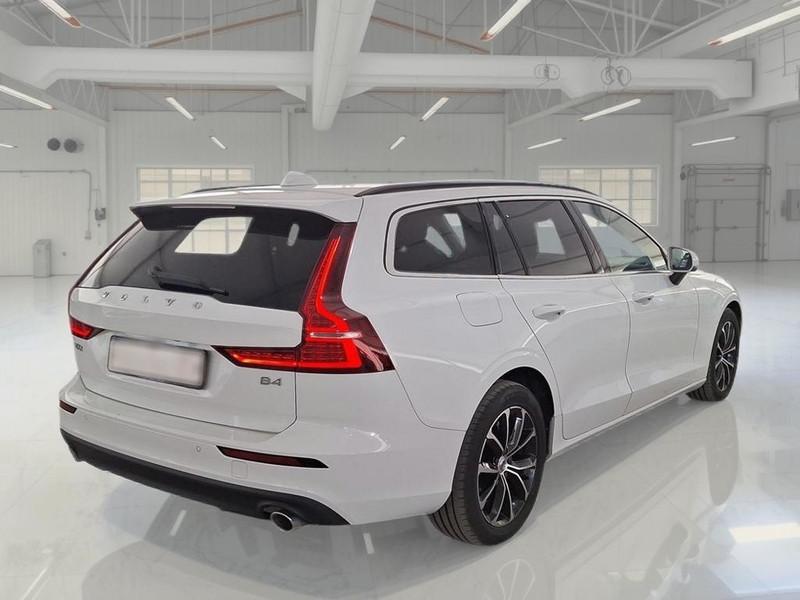 VOLVO V60 B4 D autom. Momentum Business Pro MY22 WAGON