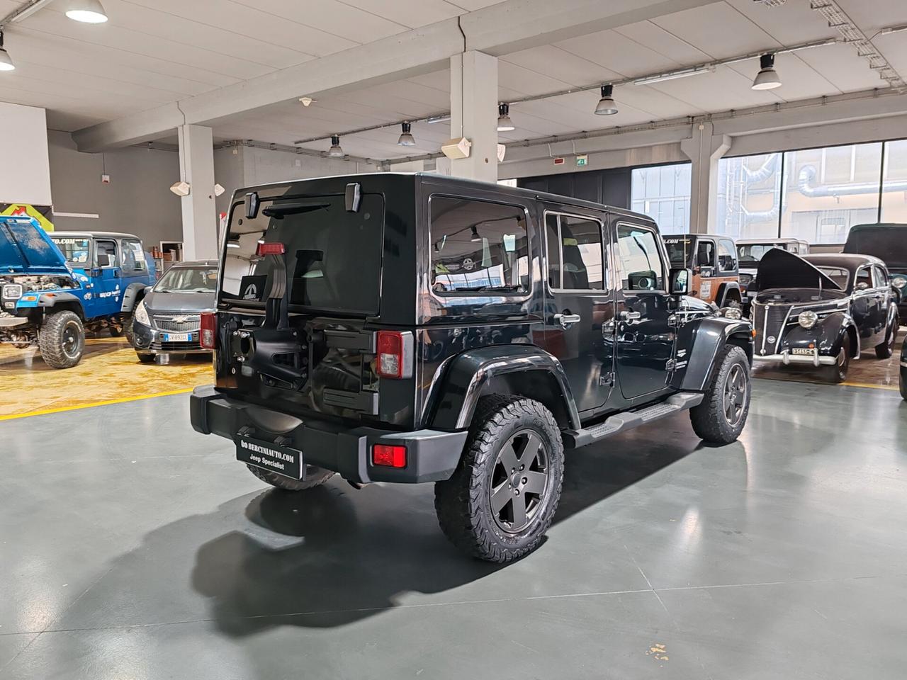 Jeep Wrangler Unlimited 2.8 CRD DPF Sahara Auto