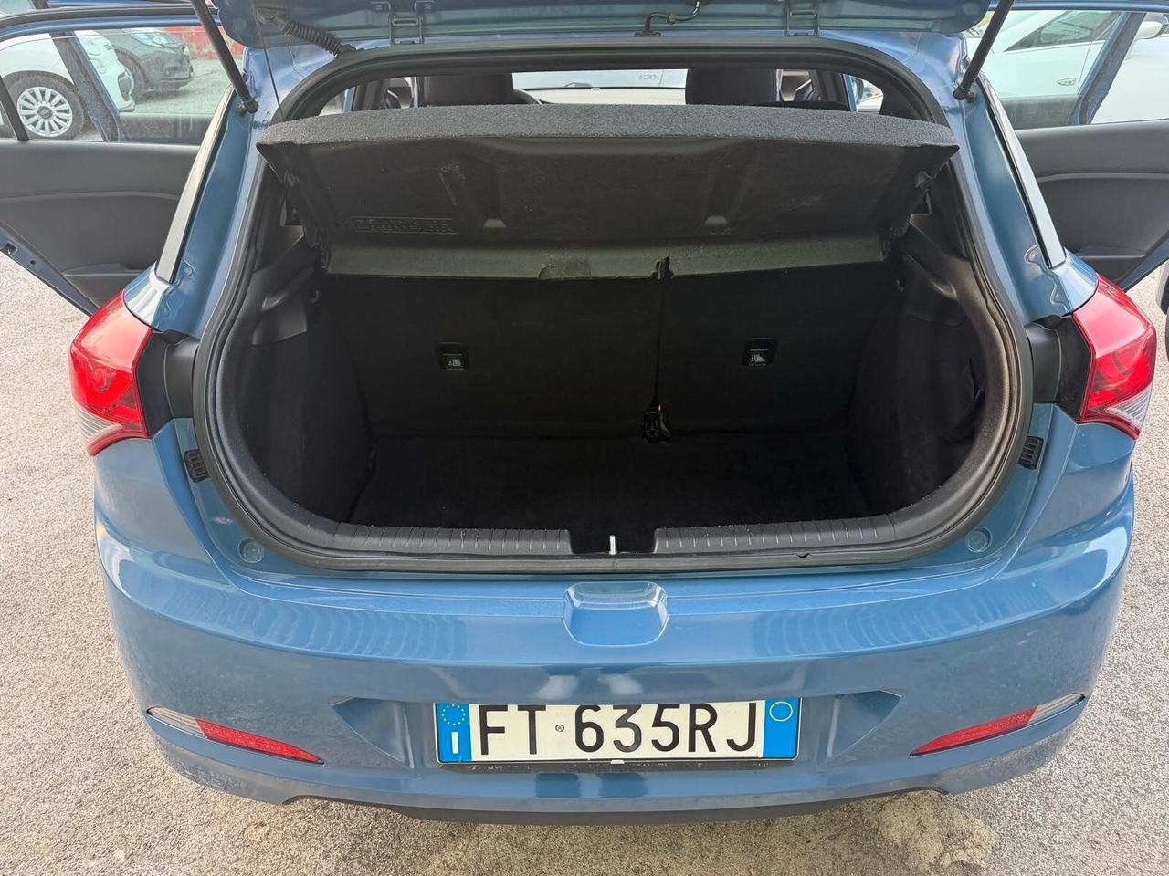 Hyundai i20 1.1 CRDi 12V 5 porte Classic
