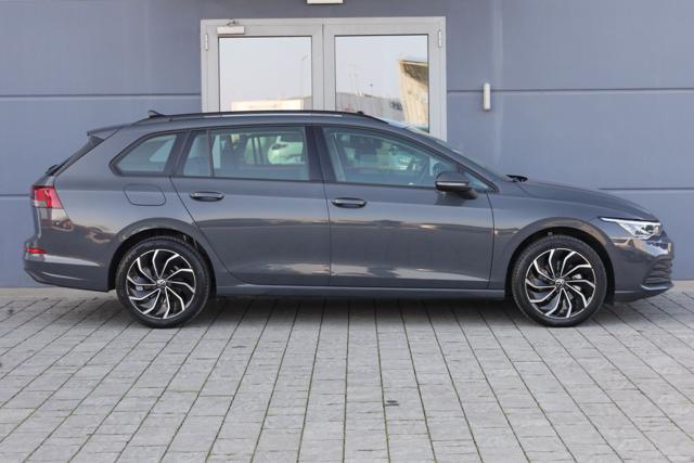 VOLKSWAGEN Golf Variant 1.0 eTSI EVO DSG Life Prezzo Netto