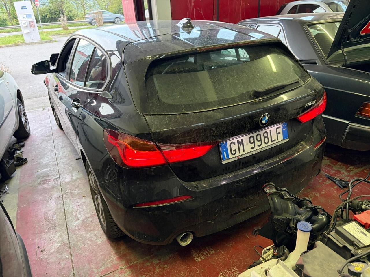 Bmw 116 116d 5p. Business Advantage