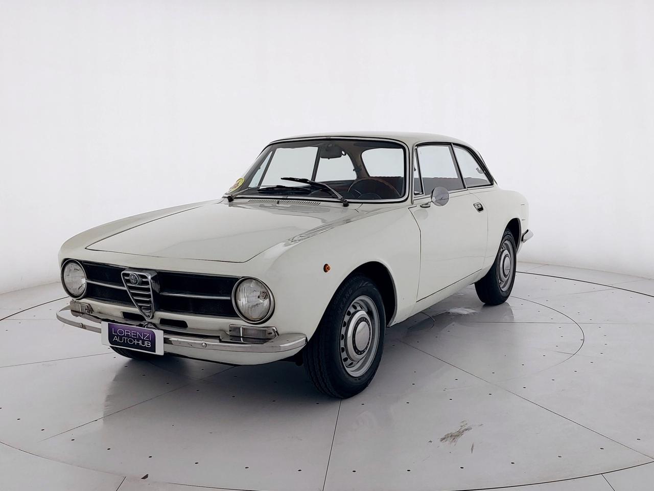 ALFA ROMEO GT GT 1300 JUNIOR