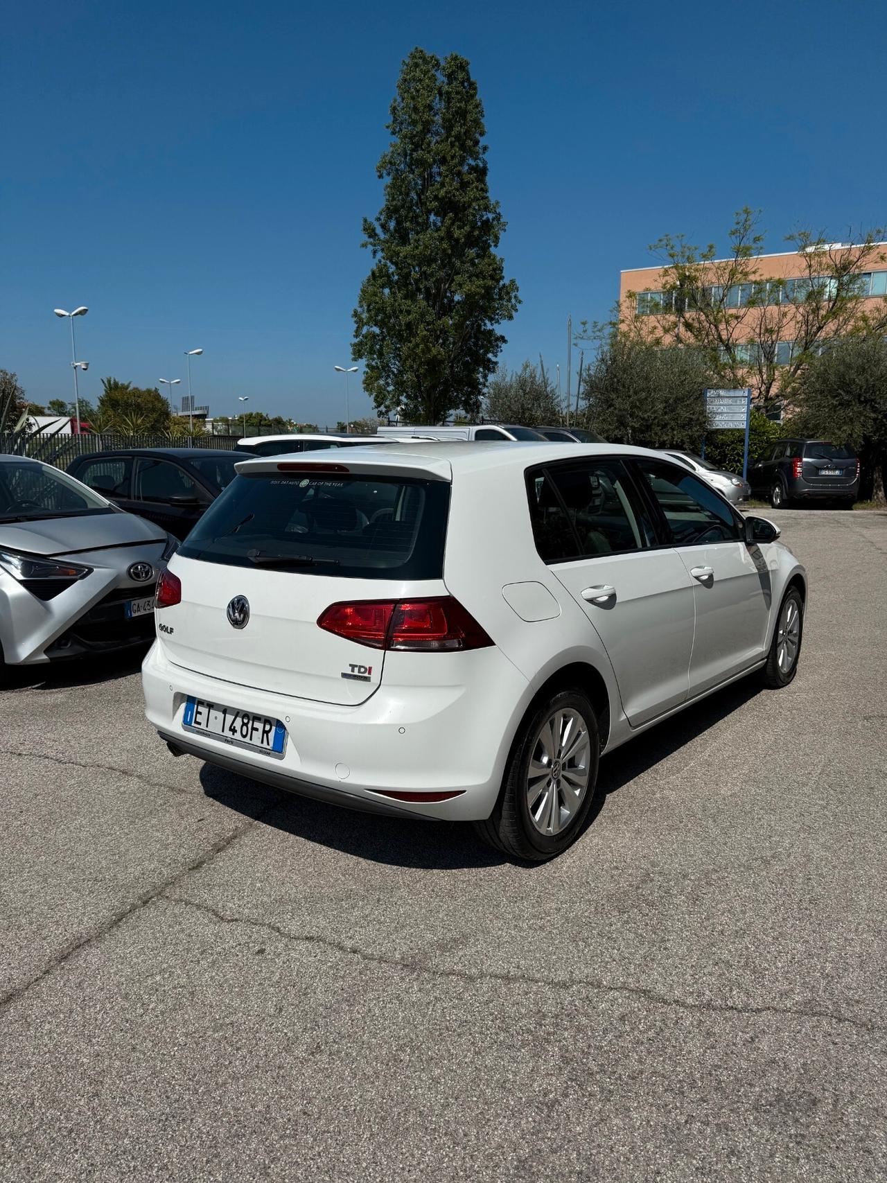 Volkswagen Golf 1.6 TDI 5p. Trendline BlueMotion Technology