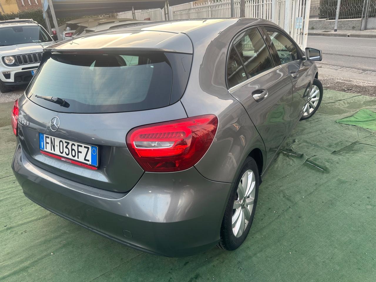 MERCEDES A160 CDI AUTOM+F1+PELLE+NAVI+R.CAMERA