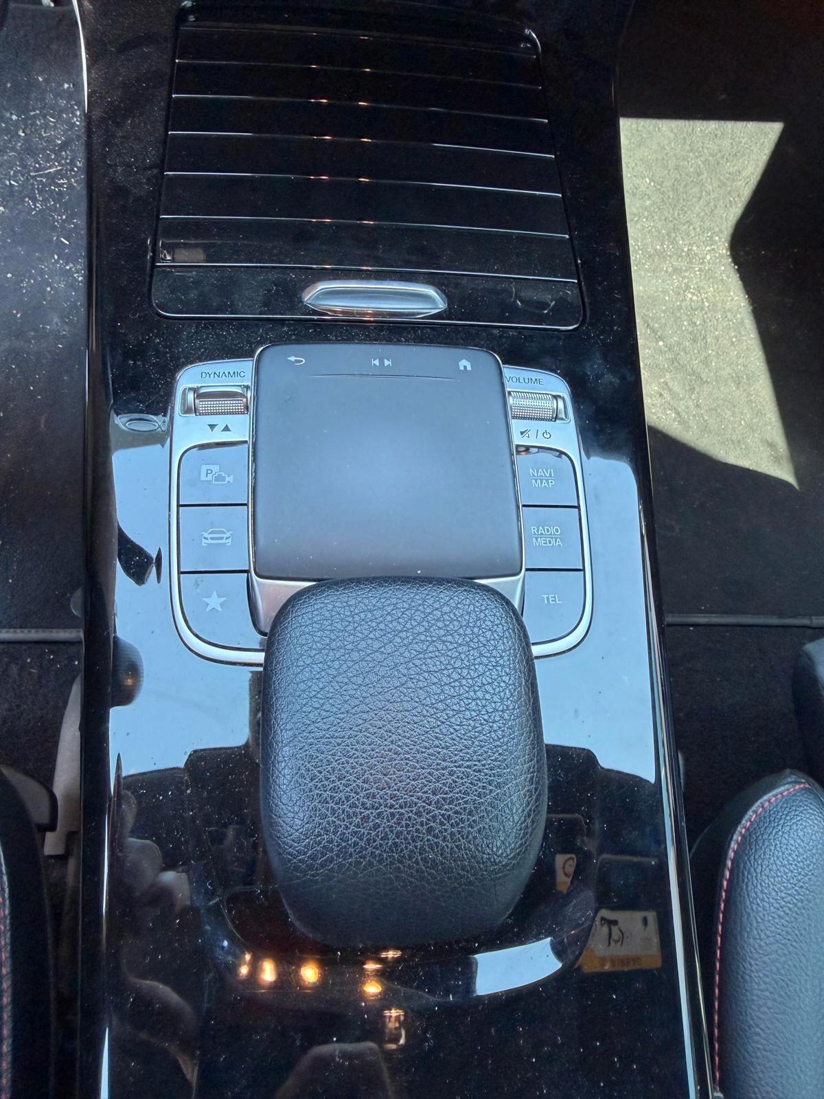 MERCEDES CLA 200D AMG SPORT