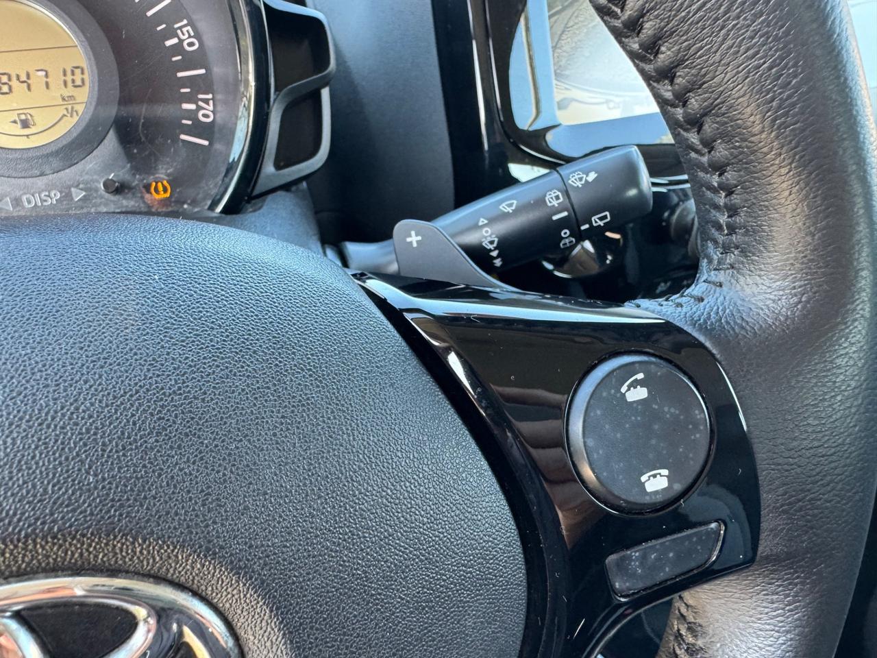 Toyota Aygo 1.0 VVT-i 69 CV 5 porte x-wave MMT