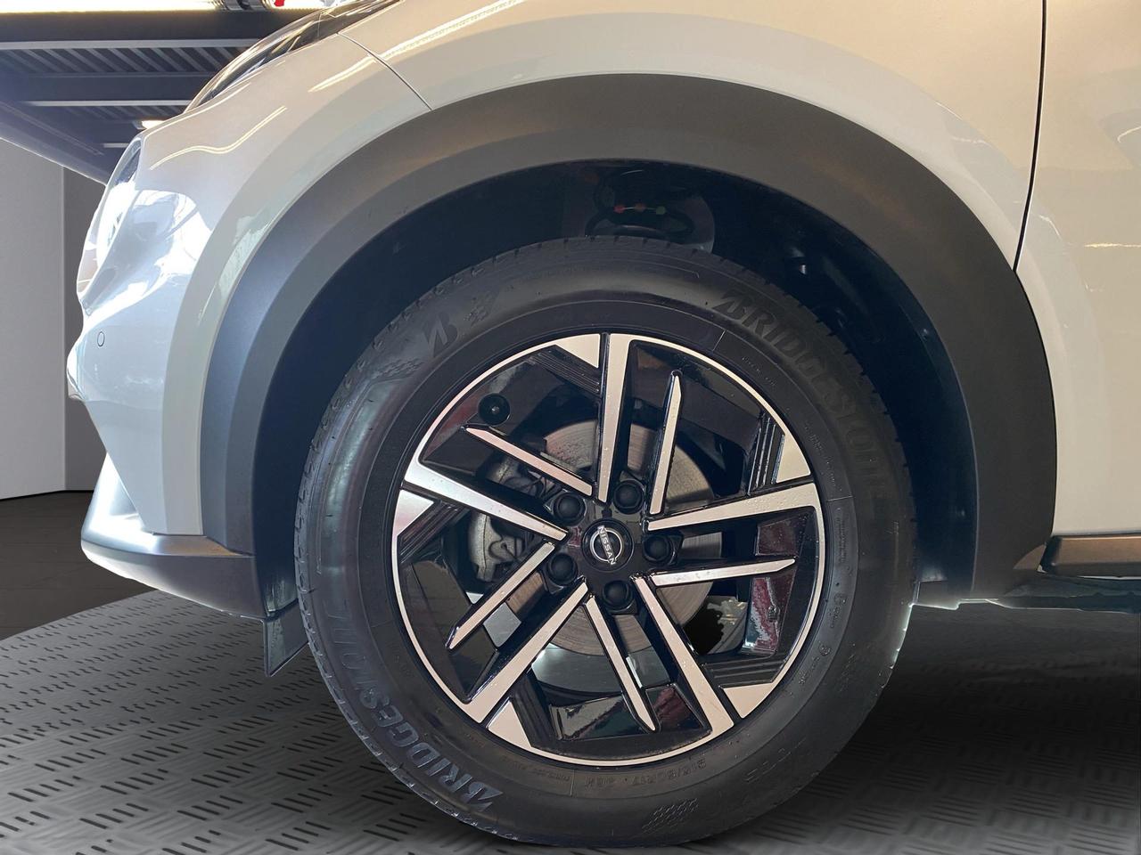 Nissan Juke 1.0 dig-t N-Connecta 114cv dct