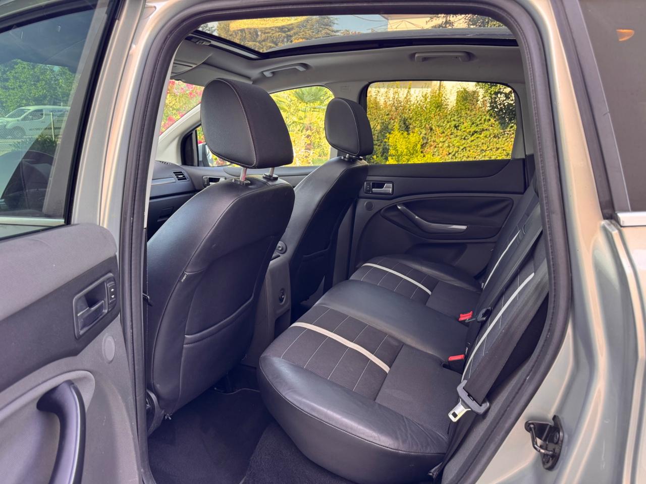 Ford Kuga 2.0 TDCi 136 CV 4WD Titanium DPF