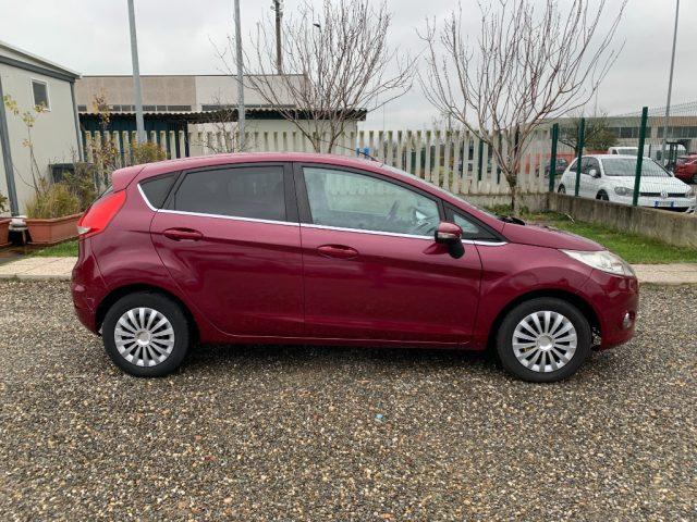 FORD Fiesta 1.6 TDCi 90CV 5 porte DPF Titanium