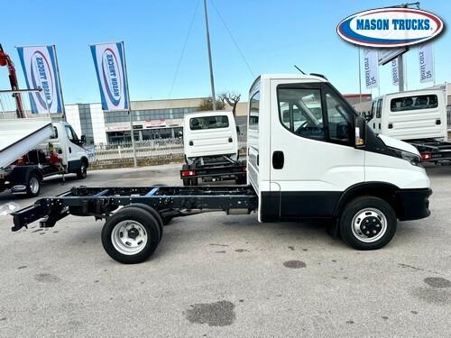 NUOVI IVECO DAILY 35c160 MY2022, passo 3000, PRONTA CONSEGNA