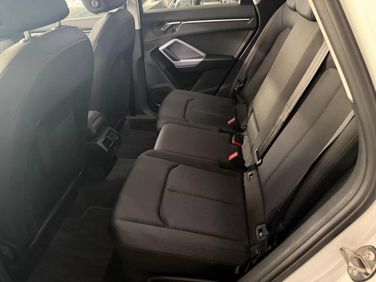 Audi Q3 2022 35 TDI S tronic S line edition