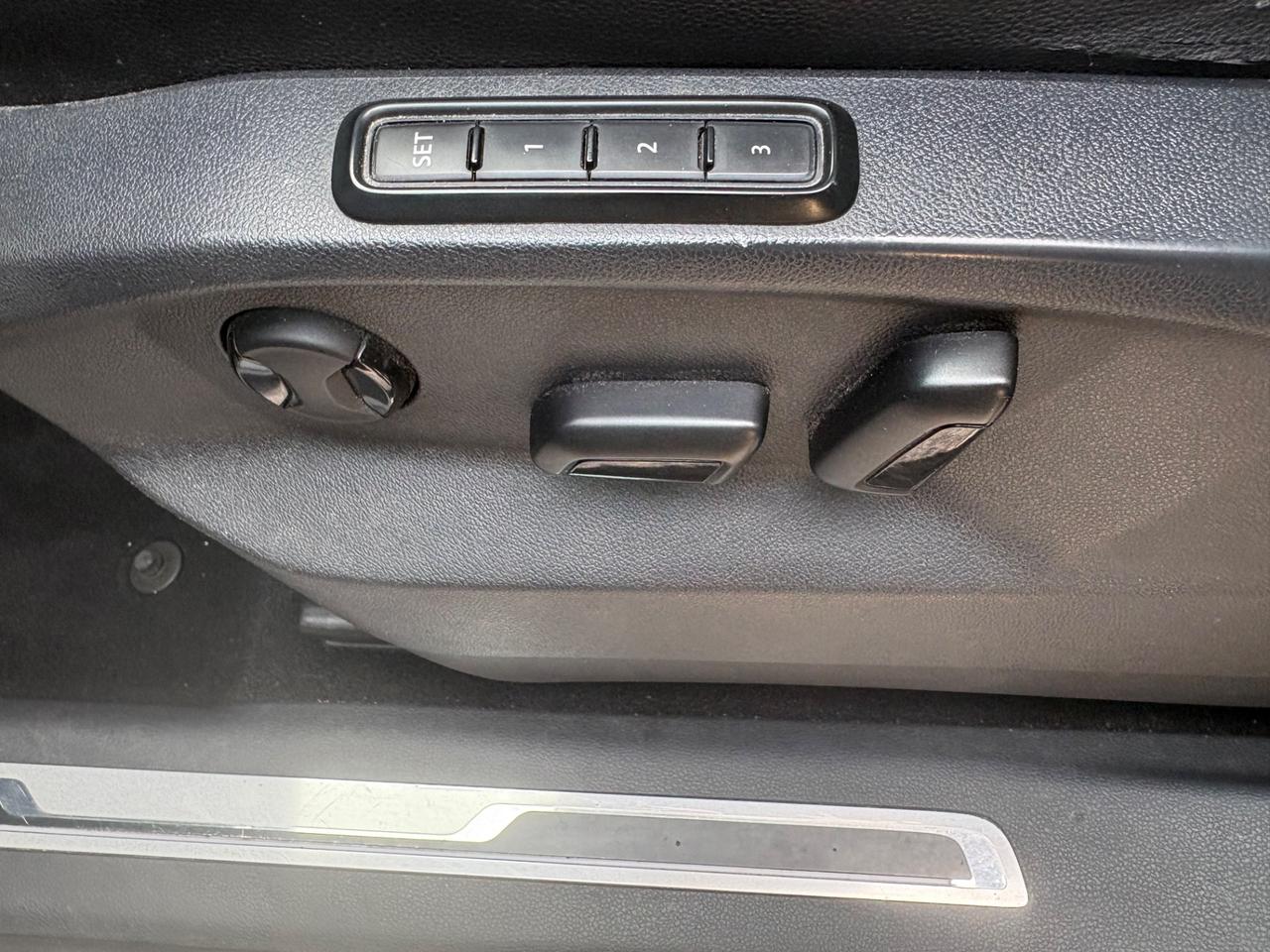 Volkswagen Tiguan 2.0 BiTDI SCR DSG 4MOTION R-Line BMT