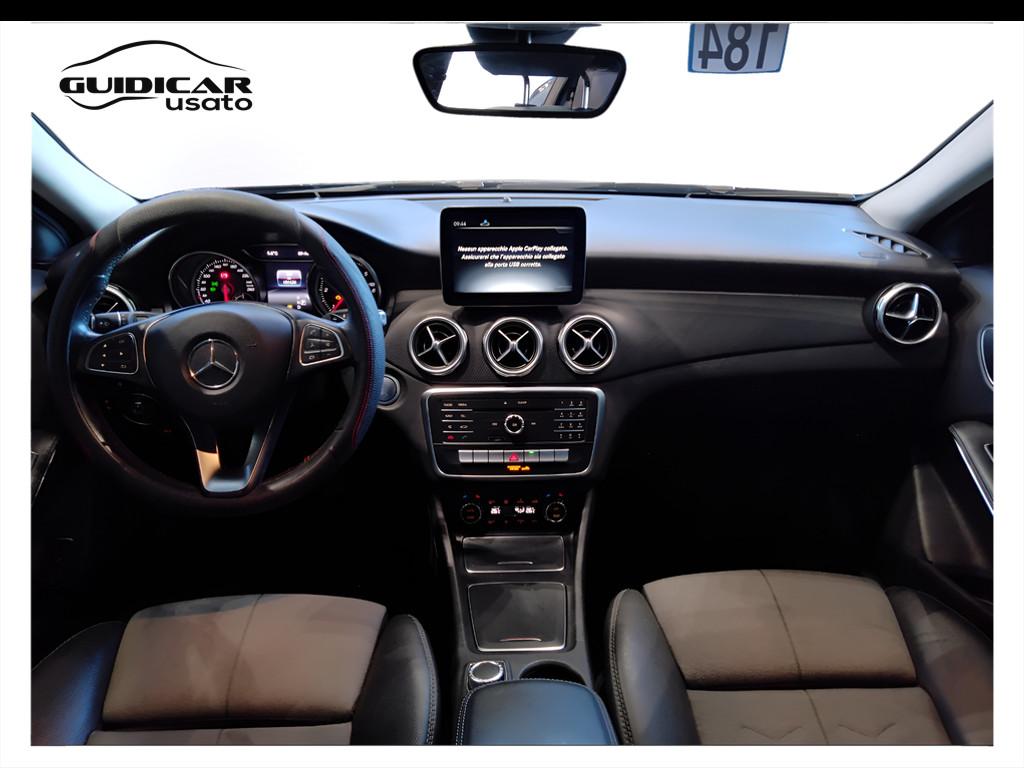 Mercedes-Benz GLA-X156 2017 - GLA 180 d Business auto