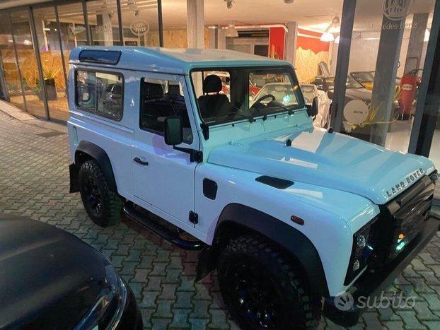 LAND ROVER Defender 90 2.2 TD4 Station Wagon n1