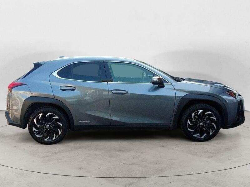 Lexus UX 250 Hybrid Premium 2WD