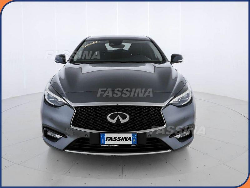 Infiniti Q30 1.5 diesel City Black Edition