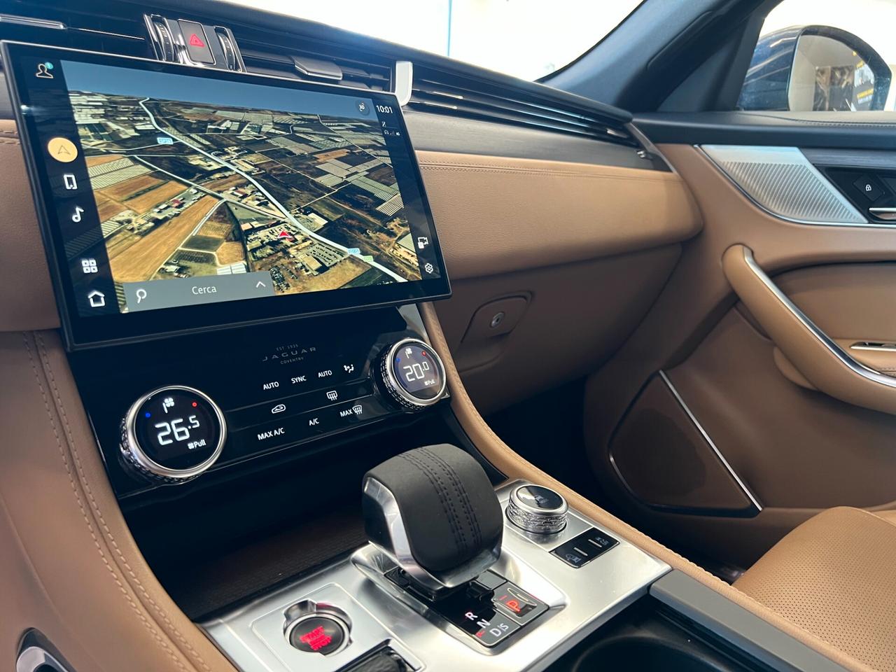 Jaguar F-Pace 2.0 D 204 CV AWD aut. SE