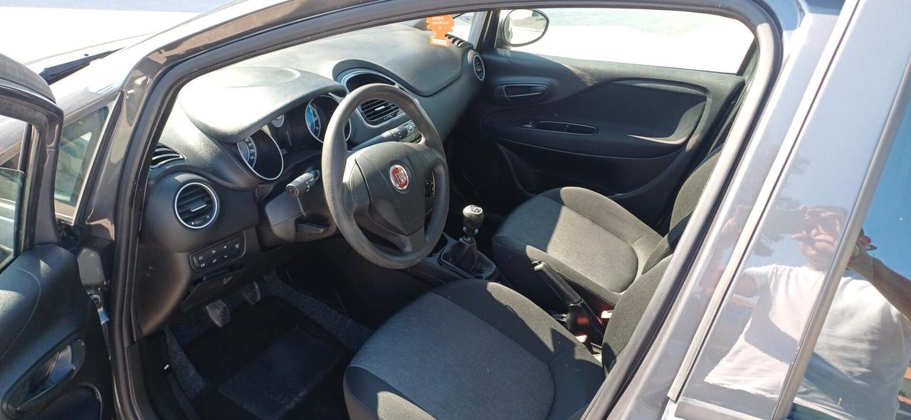 Fiat Punto 1.2 8V 5 porte Lounge Gpl