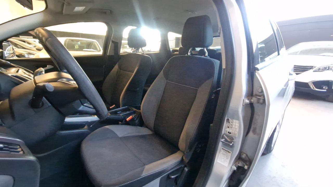 Ford Focus 1.6 TDCi 115 CV SW Business