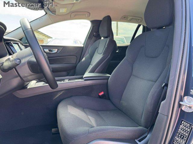 VOLVO V60 2.0 B4 197cv Auto MOMENTUM PRO - GK864FV